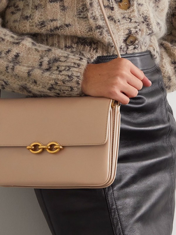 23 Classic Crossbody Bags 