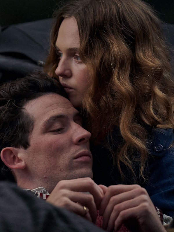 What To Watch This Weekend: Mothering Sunday