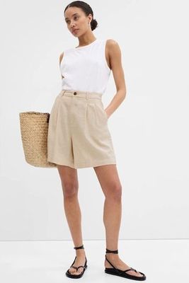 High Rise Pleated Linen Shorts from Gap
