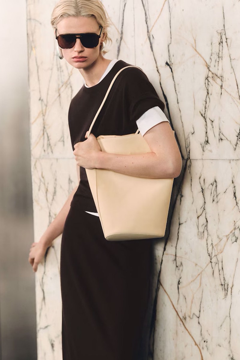 Rounded Merino Wool Maxi Skirt