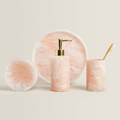 Pink Resin Bathroom Set