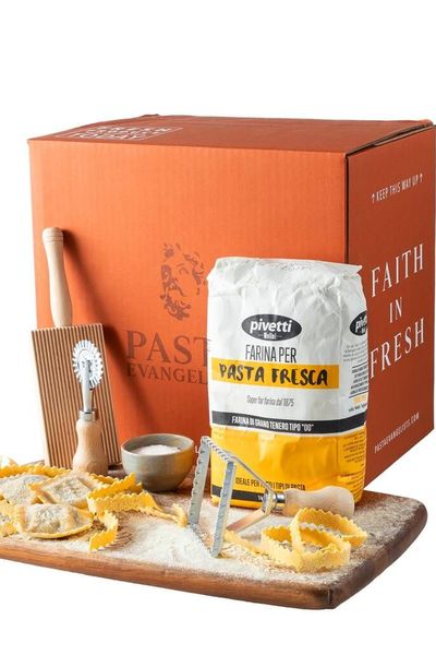 Pasta Evangelists Classic Pasta Making Kit