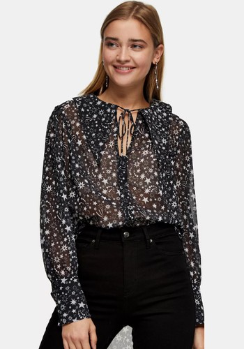 Oversized Star Collar Blouse