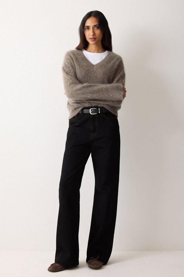 Halo Cashmere V Neck Jumper from Jigsaw