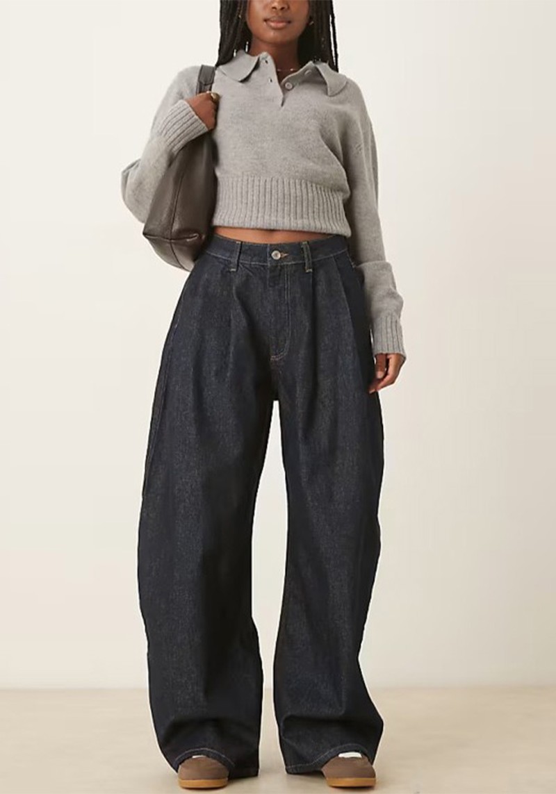Oversized Horseshoe Jeans*