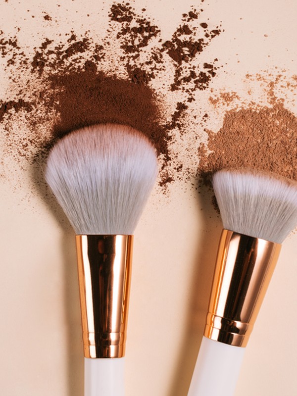  essence, Bronzer Brush, Tapered Powder Brush, Tanned Skin  Without the Sun