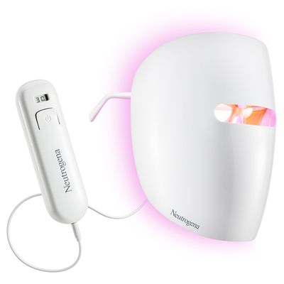 Visibly Clear Light Therapy Acne Mask, £39.99 | Neutrogena