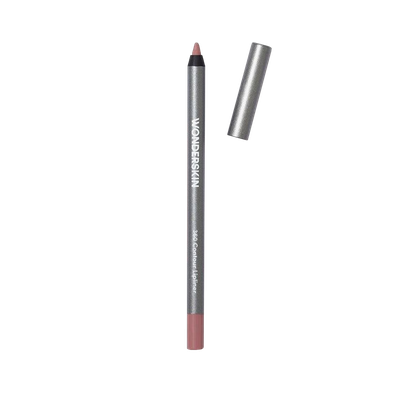 360 Contour Lip Liner from Wonderskin