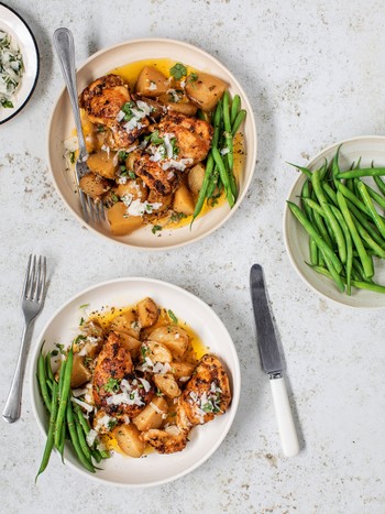 Garlic Parmesan Chicken With Potatoes