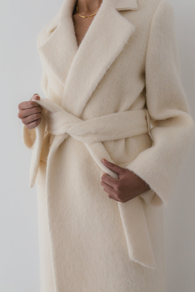 Mohair Coat from Almada Label