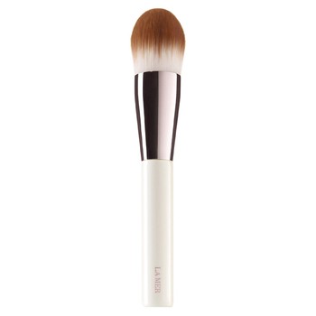 The Foundation Brush, £58 | La Mer