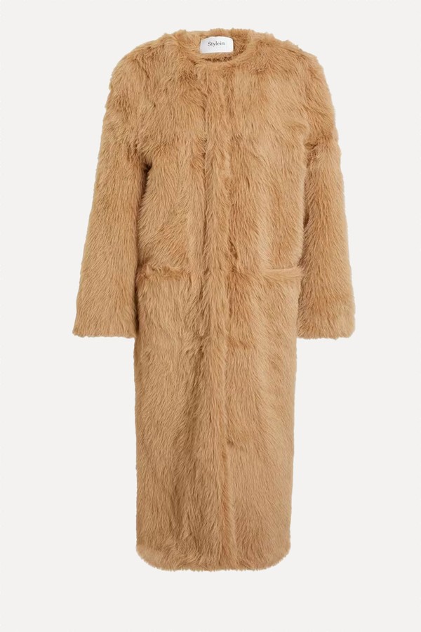 Haiza Faux-Fur Coat from Stylein
