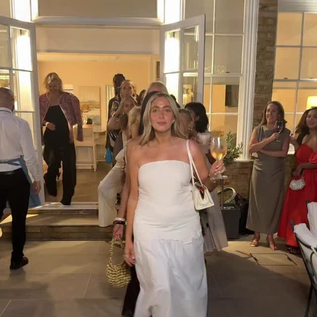 Here’s what the ladies wore to the SL summer party 🎉…