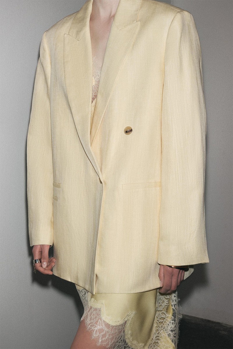 Minimal Linen Blazer