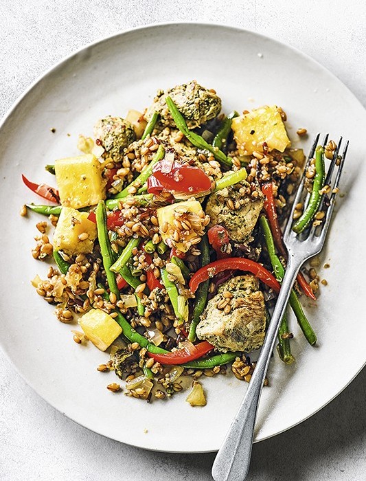 Thai Chicken & Grains With Pineapple