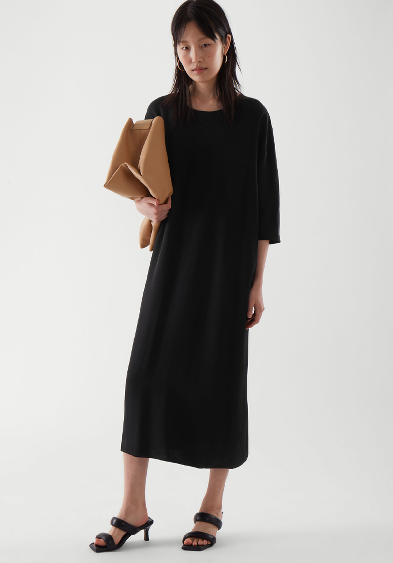 Relaxed Midi Dress