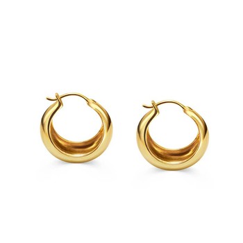 Oli Hoops from Daphine