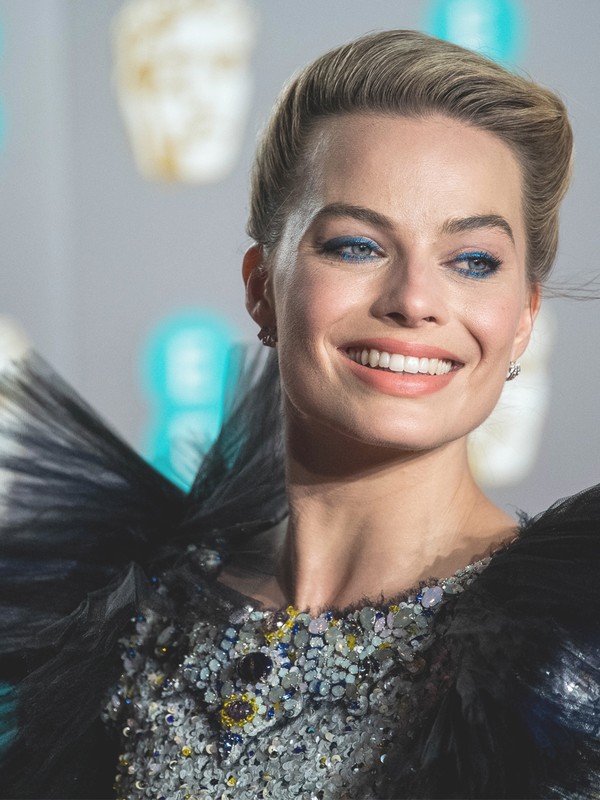 Margot Robbie's Make-Up Artist Reveals Her Beauty Rules