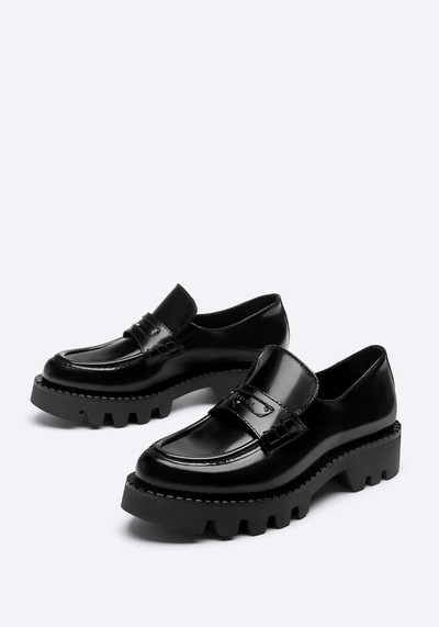 Track-Sole loafers With A Glossy Finish  from Uterque