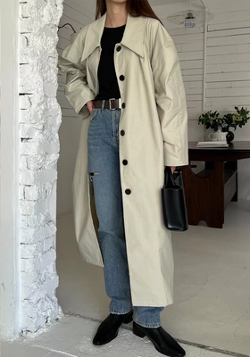 Wing Sleeved Trench Coat Stone from Marcéla