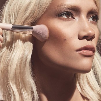 Here’s How To Get The Most Out Of Your Bronzer