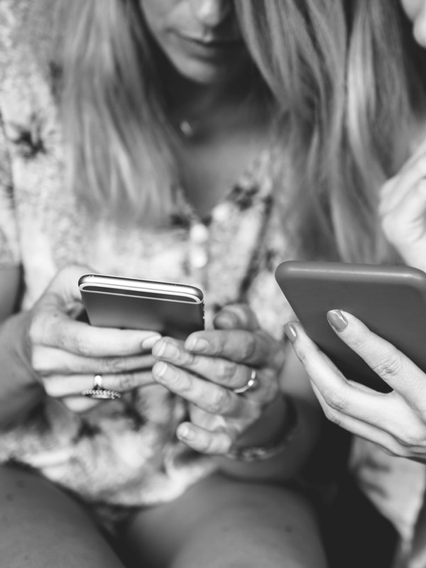 7 Beauty Apps You Need This Party Season