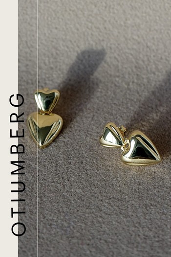 Gold Heart Earrings from Otiumberg