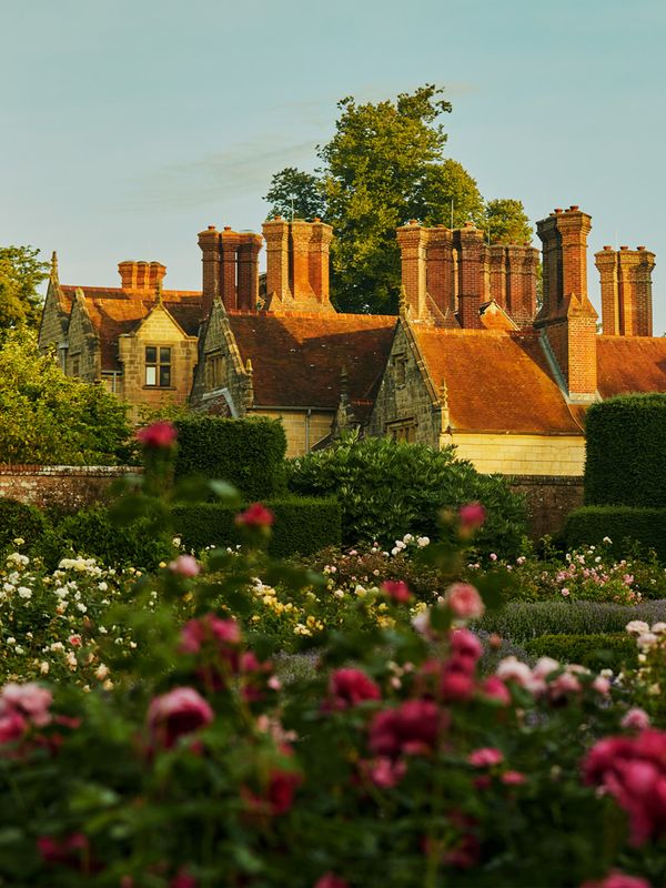 Beautiful Gardens To Visit This Spring