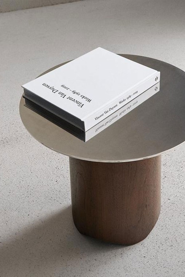 Sidetable 04