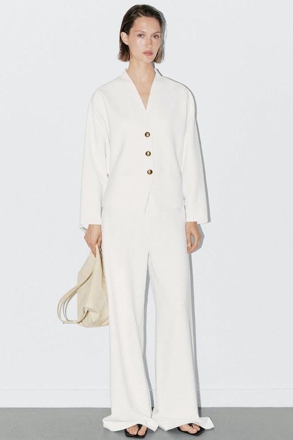 Flowing Blazer With Gold-Toned Buttons