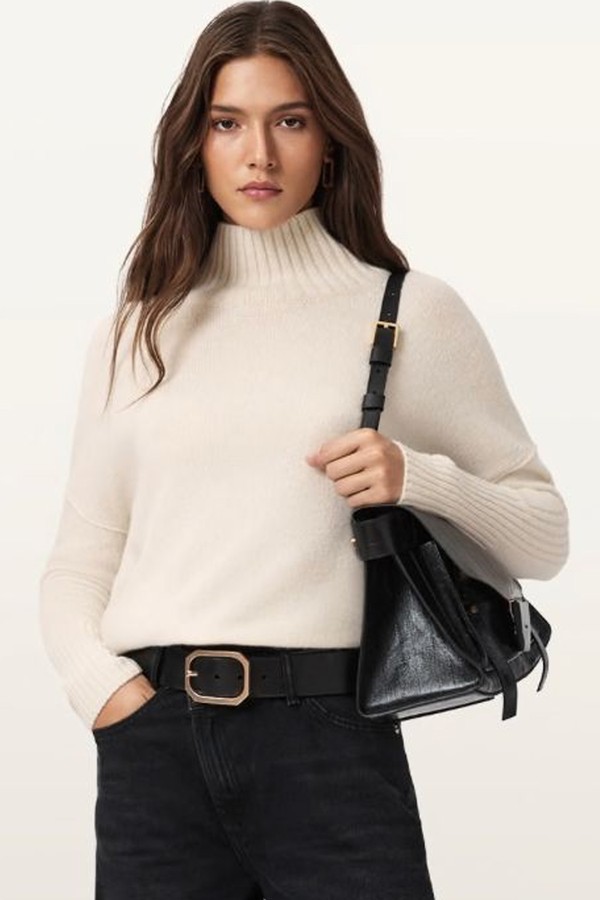 Ester Cashmere Roll Neck
