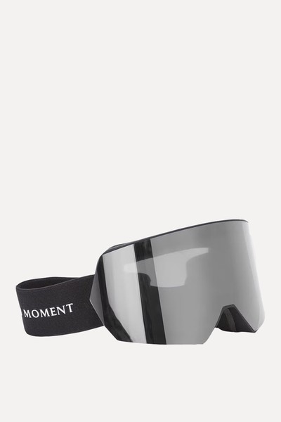 Polar Goggles from Perfect Moment