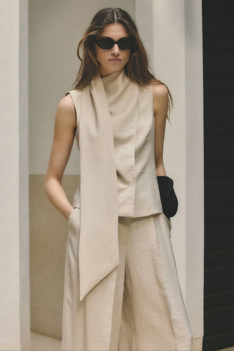 Lyocell Neck Scarf Top