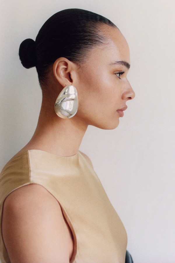 Maxi Oval Design Earrings from Mango