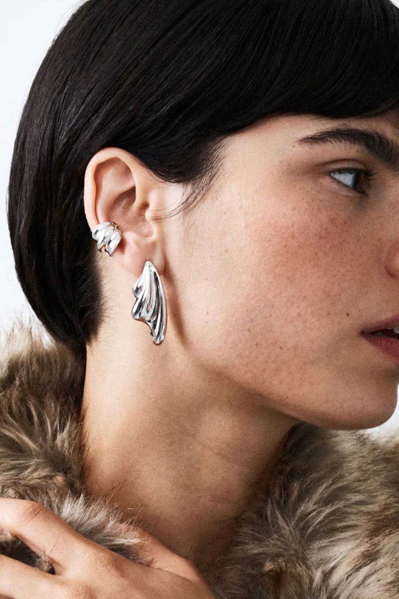 Statement Wave Earrings & Cuff Set from Otiumberg