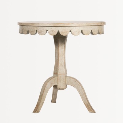 Scallop Round Table from F&P Interiors