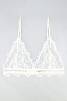 Lace Triangle Bralette Blanche from Understatement
