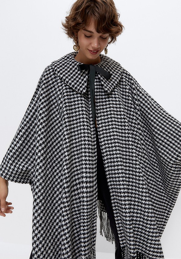 Fringed Cape from Uterque