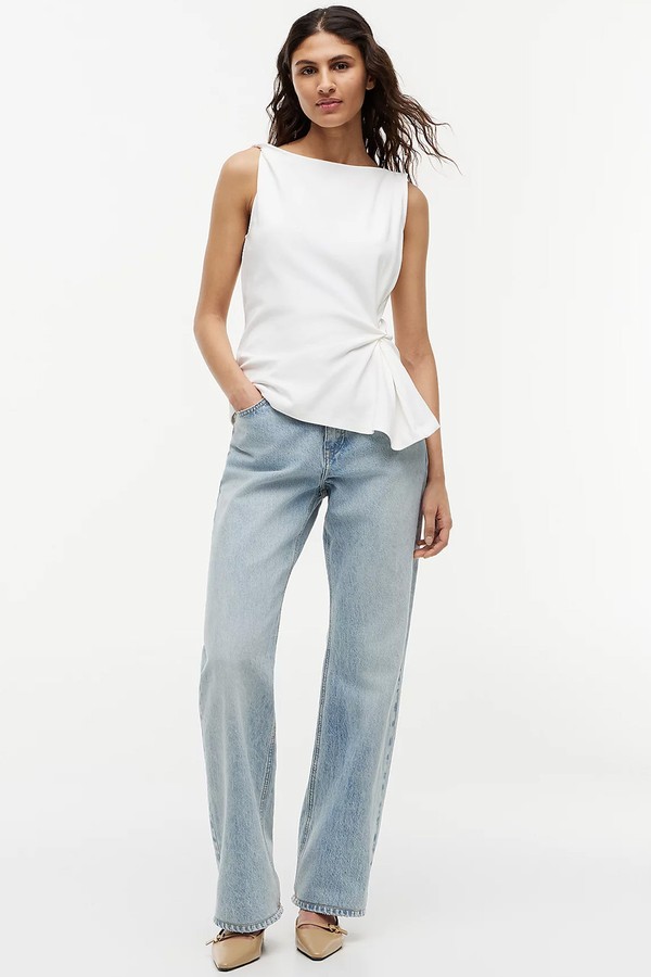 Twist Boat Neck Sleeveless Top