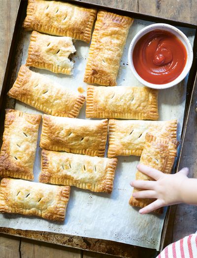 Mushroom & Jackfruit Party Pies