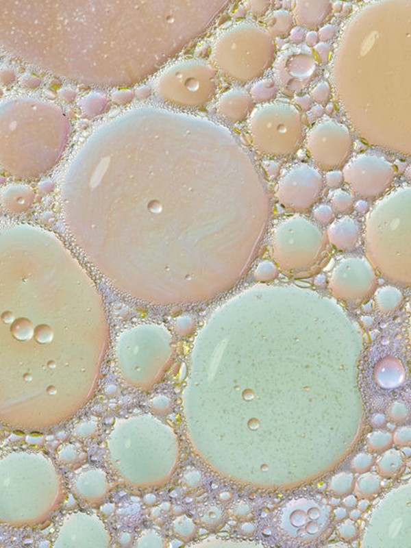 Here’s What You Need To Know About Facial Essences 