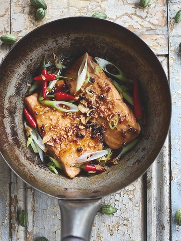 Caramelised Salmon & Green Peppercorns