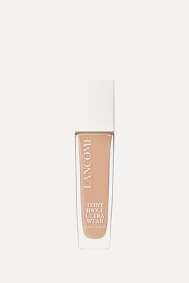 Tient Idôle Ultra Wear Care & Glow Foundation from Lancôme