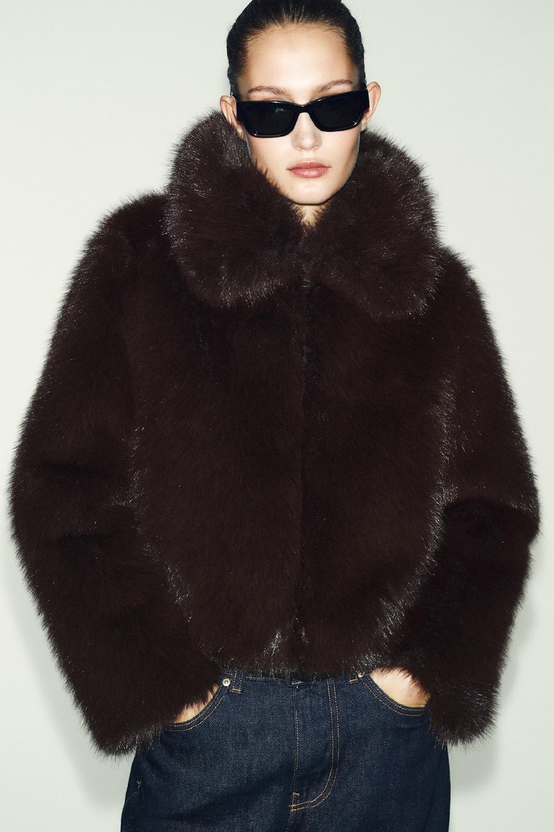  Faux Fur Collar Jacket