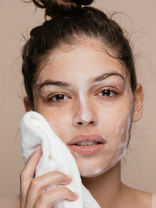 The Reusable Make-Up Removers Worth Investing In