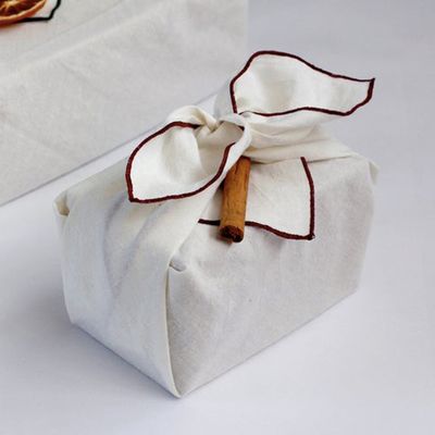 Christmas Gift Wrapping Cloth from Econtelab