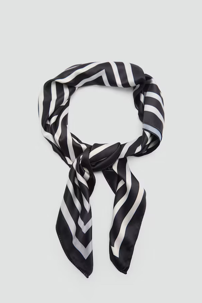 Bicolour Printed Scarf from Mango