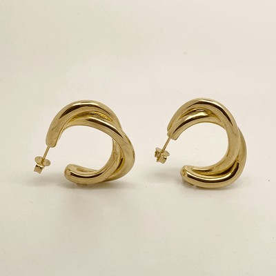 Rita Twist Earrings