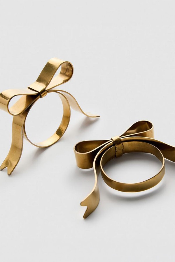 Set Of 2 Metallic Bow Napkin Rings from Primark