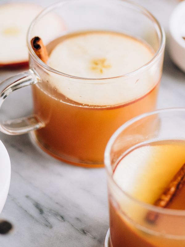 10 Hot Cocktails To Make At Home